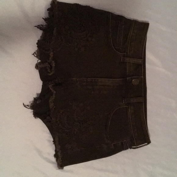 Denim High-Waisted Short Short. American Eagle. - Picture 3 of 4